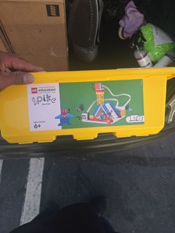 Legos spike essentials
