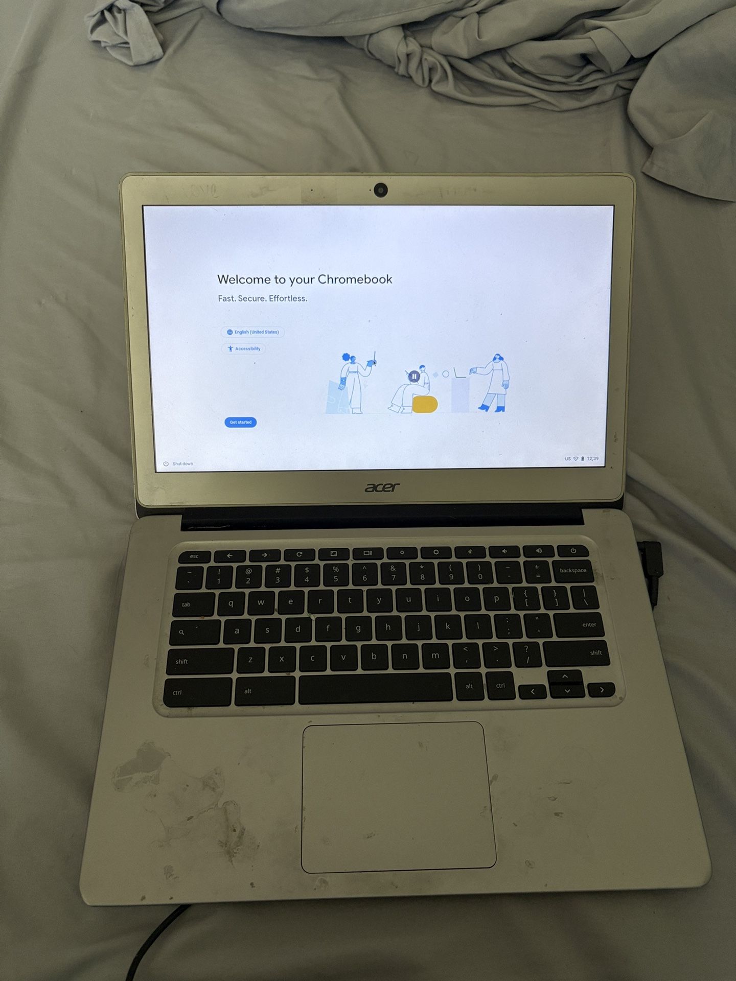 2016-2018 Acer Chromebook + Charger
