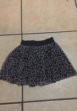 Girls size 6x skirt