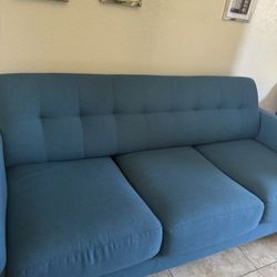 Living Spaces Queen Sleeper Sofa
