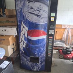 🥤 Pepsi Vending Machine – Works Great! Ready to Earn You Money 💰