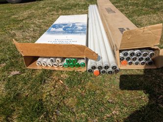 8' T12 Fluorescent Bulbs - Free