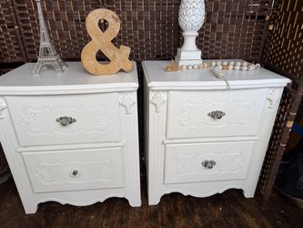Pair of White Nightstands with Ornate Detail