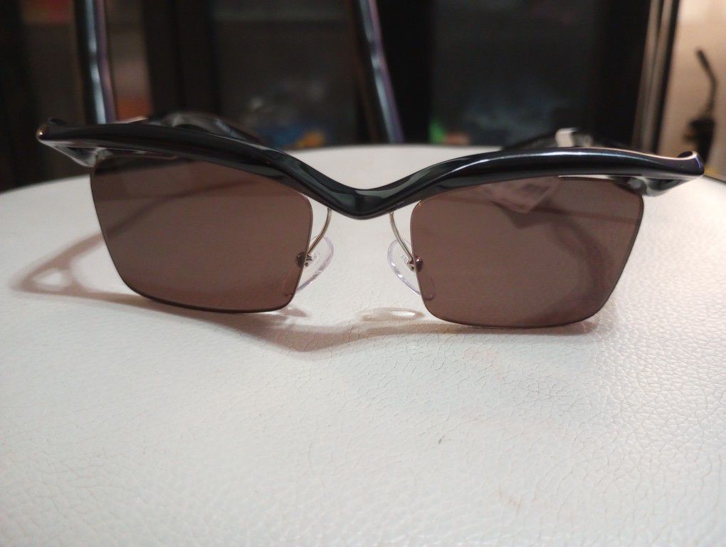 Prada Woman's Sunglasses 