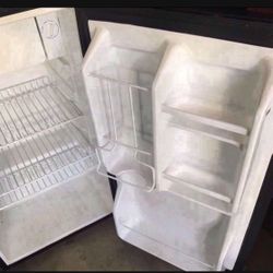 Refrigerador Pequeño Marca Mágic Chef