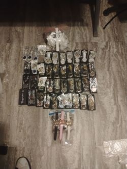 Mixed Watches and Jewelry Lot