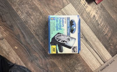 Vintage Powered Fan/light