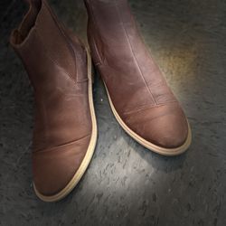 TOMS brown Charlie Boots