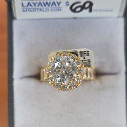 Diamond gold ring
