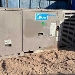 Midea 2.5 ton AC unit
