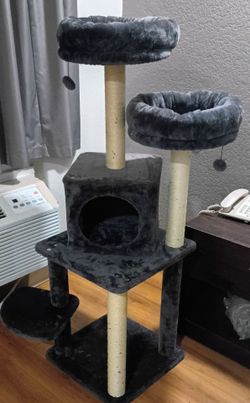 Multi tier Kitty Cat Tree