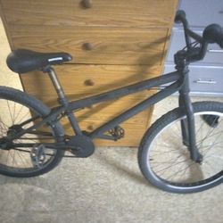 24"Speacilized Roadmaster Bmx Bike
