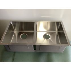 32 X 18 X 9 Double Bowl Sink . 50/50 Stainless Steel With Rack And Drains. 