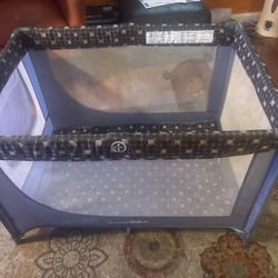 Baby Foldable Play Pen Bed