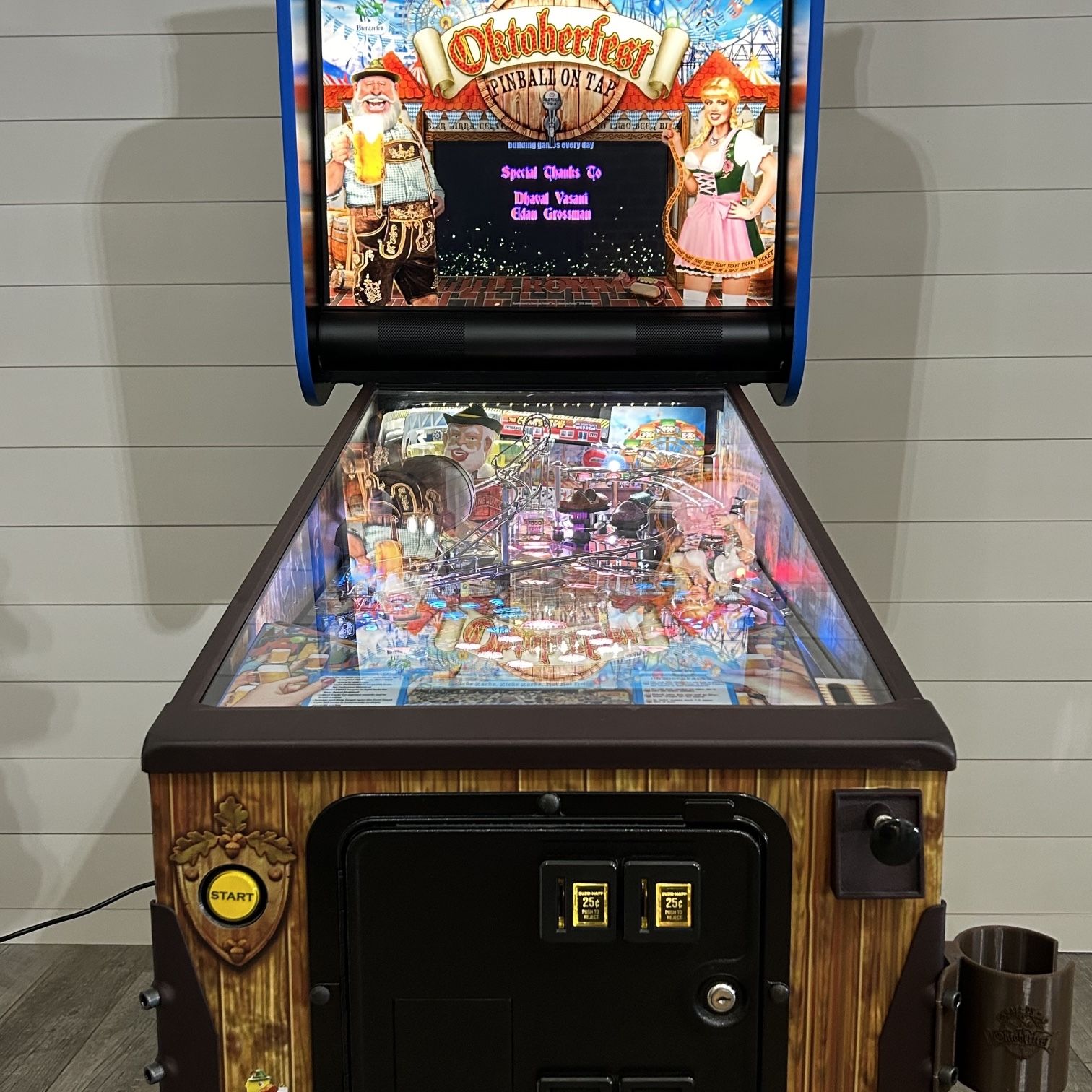 Oktoberfest Pinball Machine