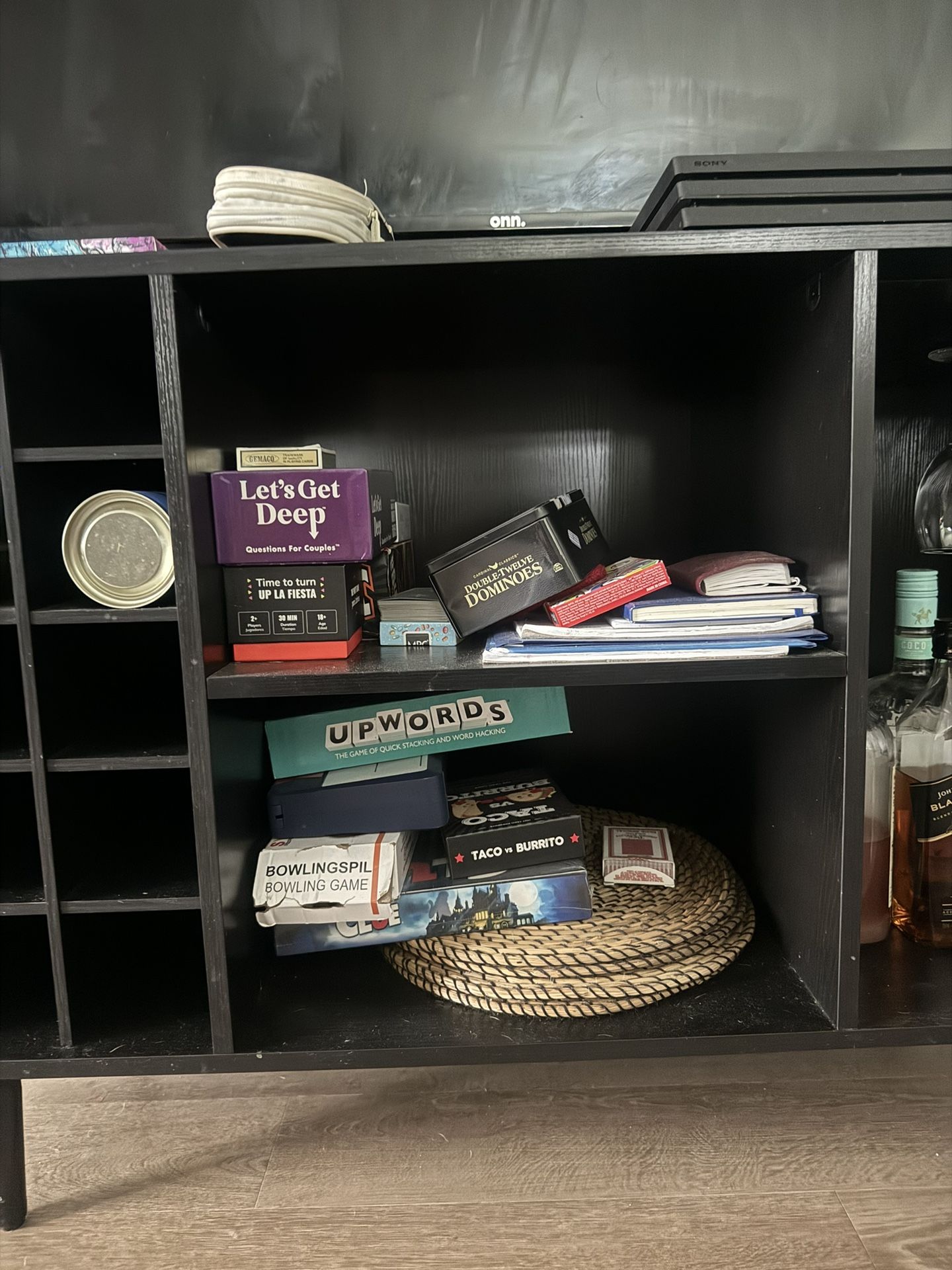 TV Entertainment/Wine Rack 