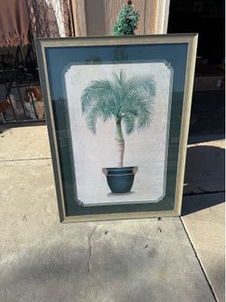 Beautiful wall pictures. I have 2 of these purchased from Deck the Walls.