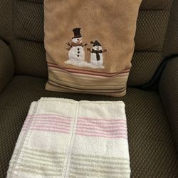 Hand Towels—-read Description 