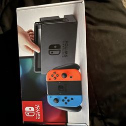 Nintendo Switch 