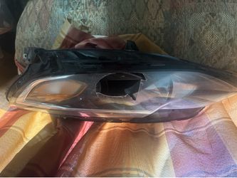 2023 Chevrolet Malibu driver side headlight