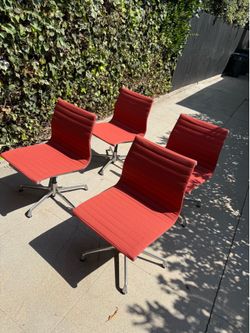 Herman Miller Aluminum Group Armless Task Chairs