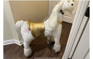 MEDALLION - My Pony Ride On Real Walking Horse for Children 5 to 12 Years Old or Up to 110 Pounds