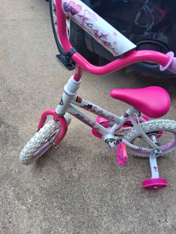 Girl toddler bike