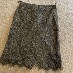 Banana Republic Lace skirt 