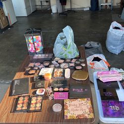 MAKEUP / CLOTHES SALE TODAY!!