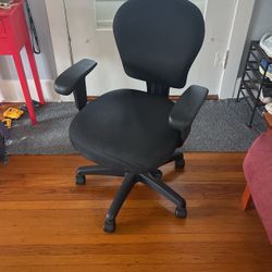 Ergonomic Office Chair 