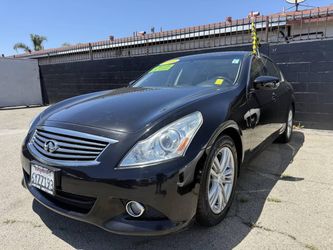 2013 INFINITI G37