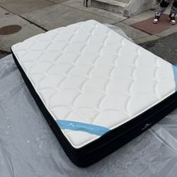 🔥 DreamCloud Premier Queen - $395 (Retail $1200) - Mountain Climber's Summit Base! 🔥
