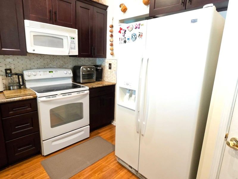 Moving Sale Need Gone Today