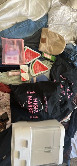 Clothes, Glow Recipe, Gymshark