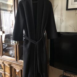 Designer Natori Long Length Black Two Pocket With Tie Ladies Robe