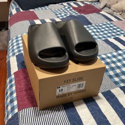 yeezy slide onyx 