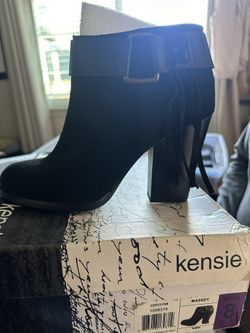 Black Boots