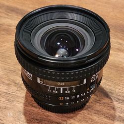 Nikon 20mm 2.8 D