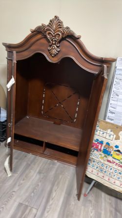 Drawer top Chinese cabinet used but cleaned