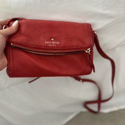 Red Leather Kate spade crossbody. Great Condition! 