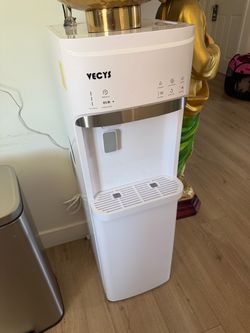 Water &ice  dispenser