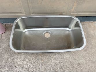 Used Single Bowl Undermount Sink