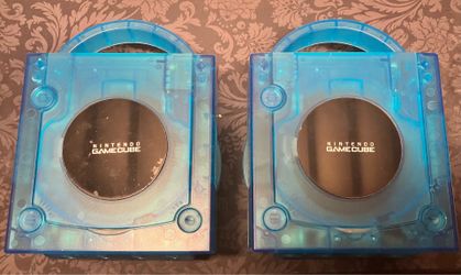 Custom ice blue GameCubes