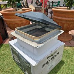 Rv or trailer air vent