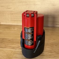 Milwaukee - M12 High Output Battery 2.5AH