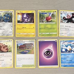 11 Pokémon Cards
