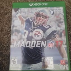 Madden 17 Xbox One Football