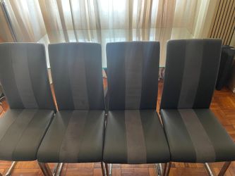Dining table with chairs