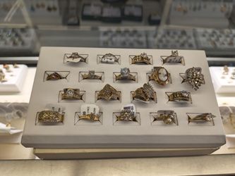 14k10k gold rings different prices and grams layaway available 10% Dwon if you interested please make sure you ask for Maribel thank you