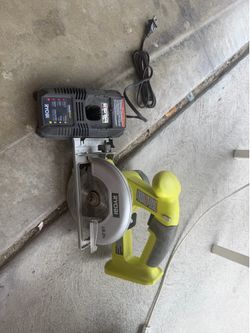 Ryobi One P505 18V Lithium Ion Cordless 5 1/2" 4,700 RPM Circular Saw (Battery Not Included, Power Tool Only), Green Battery and Charger Sold Separate